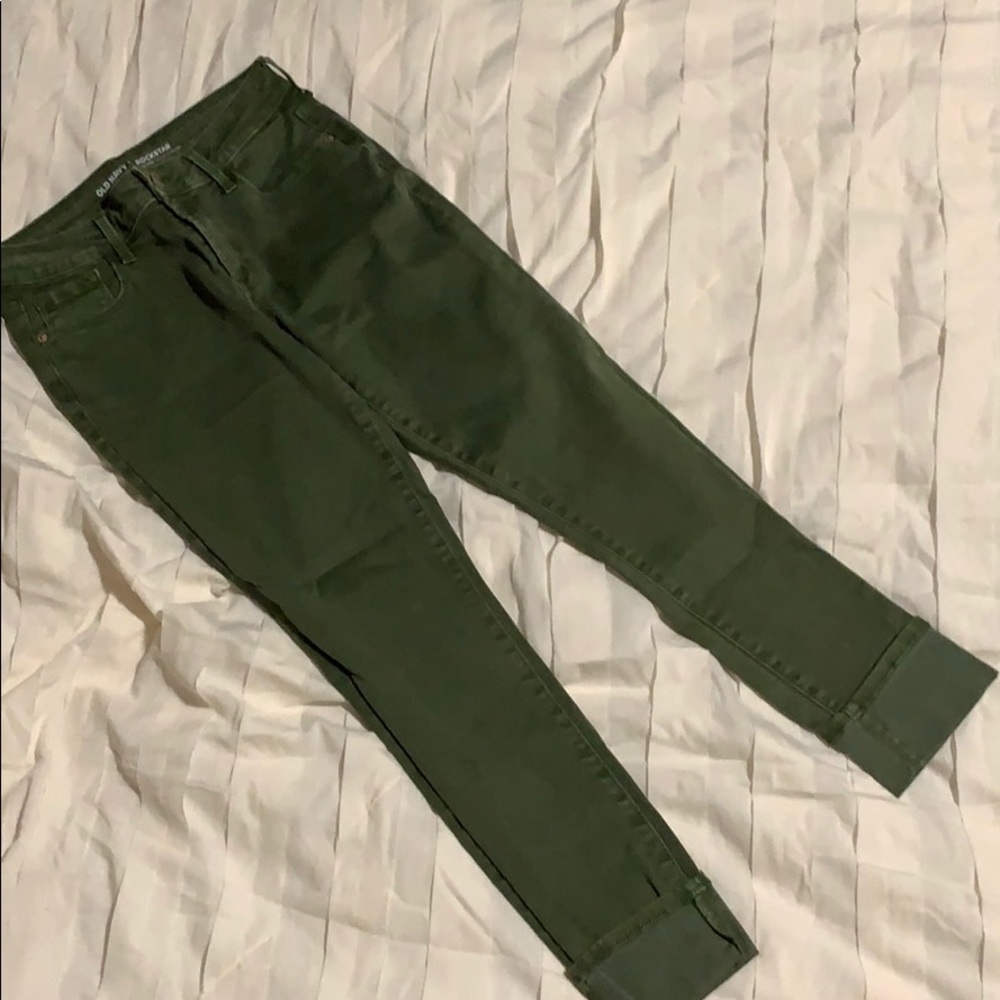 Mid-Rise Skinny Jeans
